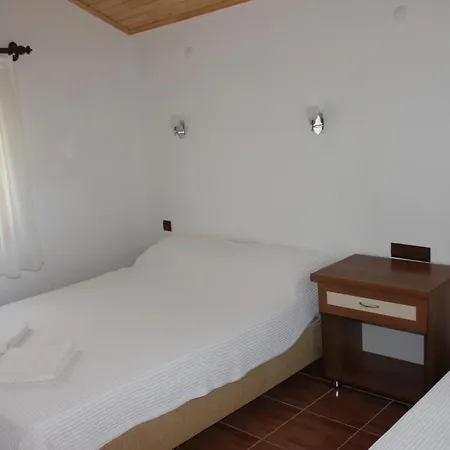 Blue Paradise Guest house *